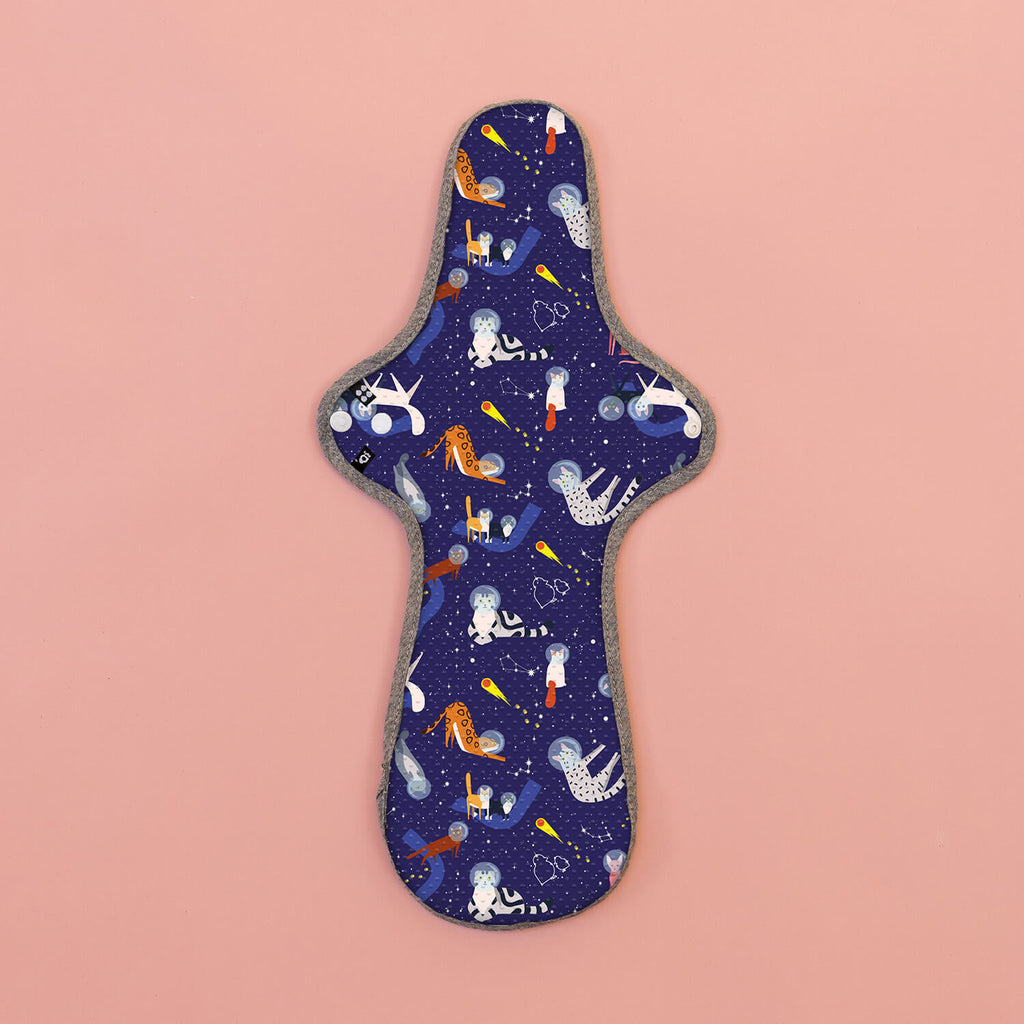 HyPs_Active_Max_Space_Cats_Back_001