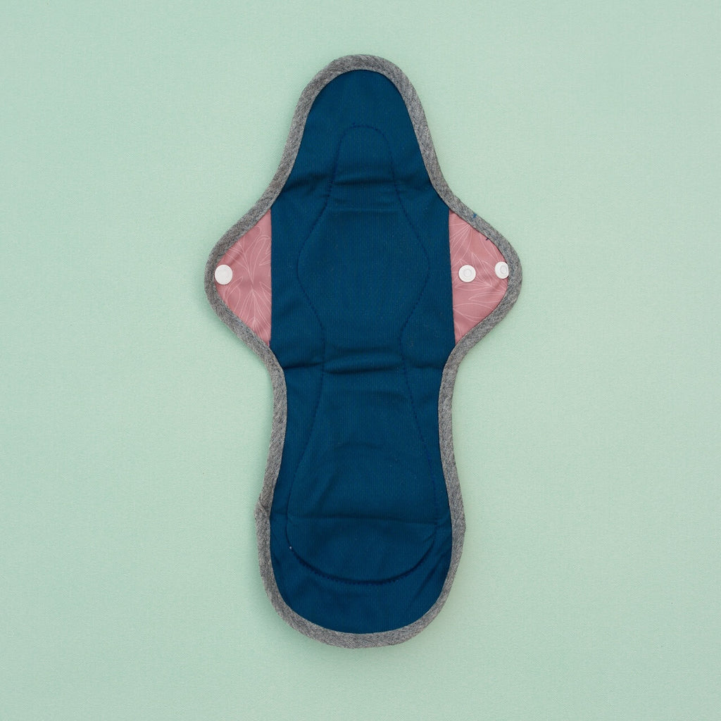 Image for HyPs Original Reusable Pad - size Heavy, design Earth Rose