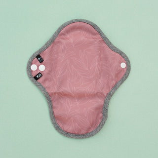 Image for HyPs Original Reusable Pad - size Liner, design Earth Rose
