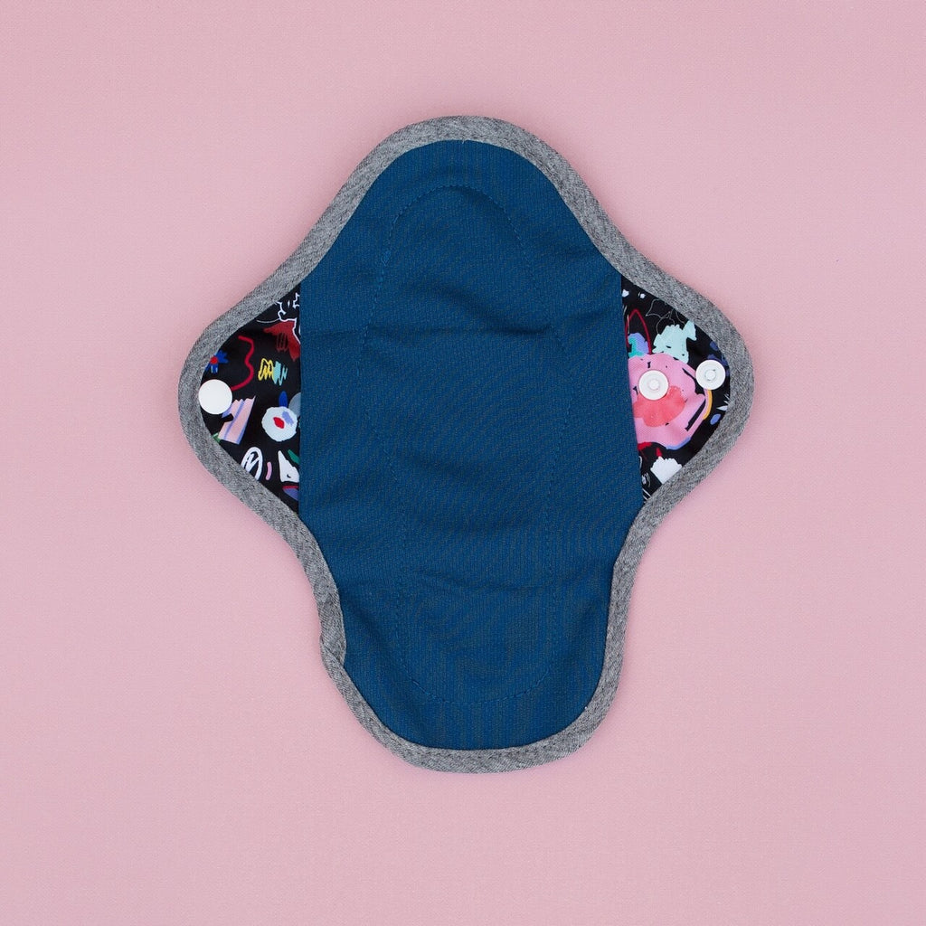 Image for HyPs Original Reusable Pad - size Liner, design Florals Black