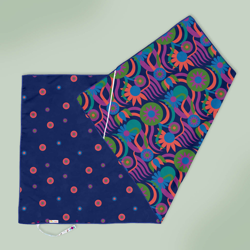 Moasis_Towel_Original_-_Geometric_Flowers_Print_001
