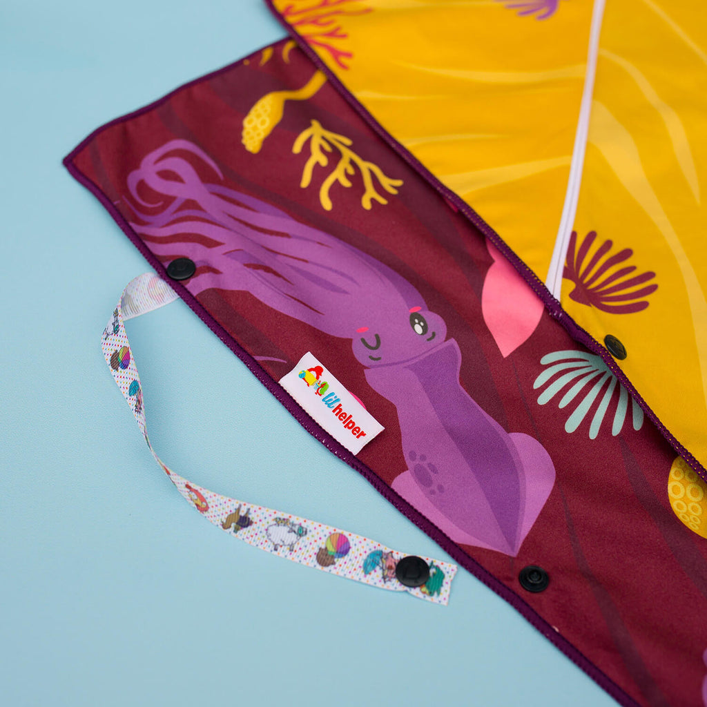 Moasis_Towel_Original_-_New_Squids_-_Corals_Print_002