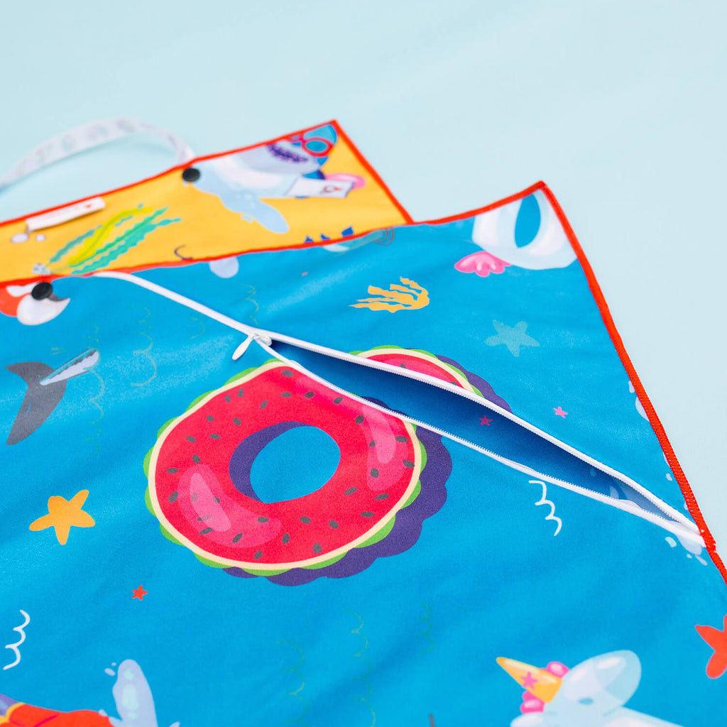 Moasis_Towel_Original_-_Shark_Floaties_Print_002